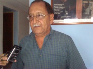Integrante de la dirección política municipal del PSUV Páez, Omar Seijas